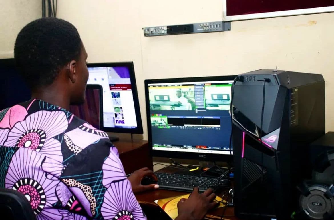 Live Streaming & Broadcasting